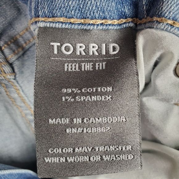 Torrid Feel the Fit Light Wash Distressed Denim Jeans Sz 24 - Picture 5 of 7